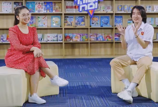 Khong nhan ra Hoang Anh 'toc xu' The Voice Kids, lon len khac xa hoi be-Hinh-4