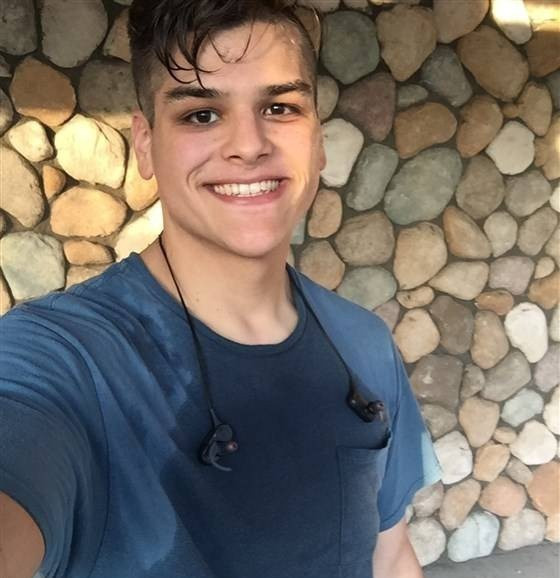 Chang trai My giam 77 kg trong 9 thang-Hinh-5