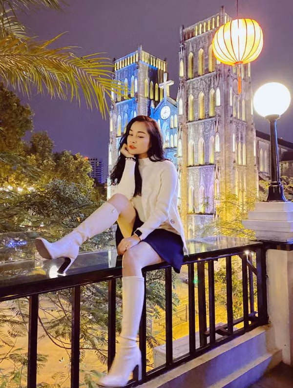 Kin dao khi len song, ngoai doi Vang Anh gu thoi trang trai nguoc-Hinh-12