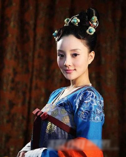 Cuoc doi kho cuc va co doc cua cung nu Trung Quoc