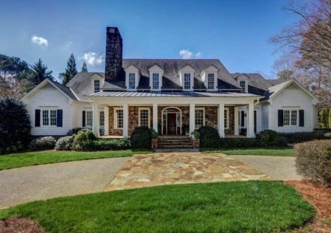 Biet thu 3,3 trieu USD cua tai tu 'Thanos'