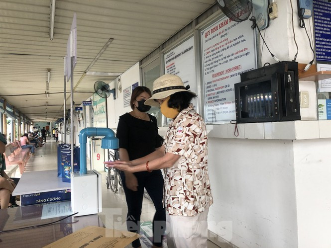 ##s###Máy rửa tay động di động có đem đi khắp nơi cách dễ dàng.