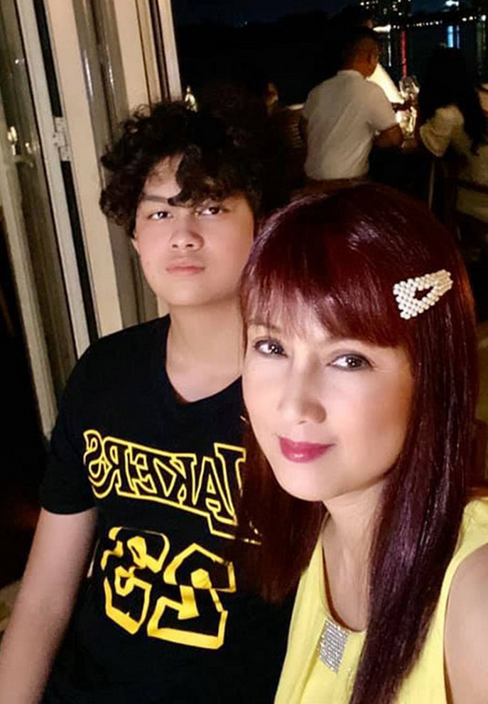 Con trai 16 tuoi hoc gioi, cao 1m80 cua dien vien Hien Mai-Hinh-9