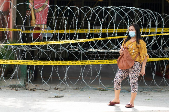 Cuoc song ben trong o dich COVID-19 lon nhat Singapore