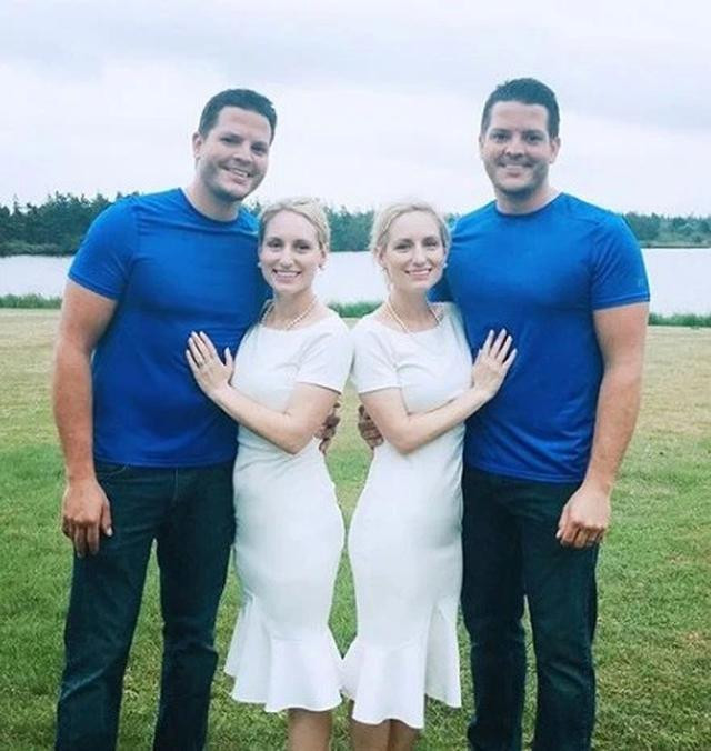 Chi em song sinh cuoi chong sinh doi, mang thai cung thoi diem