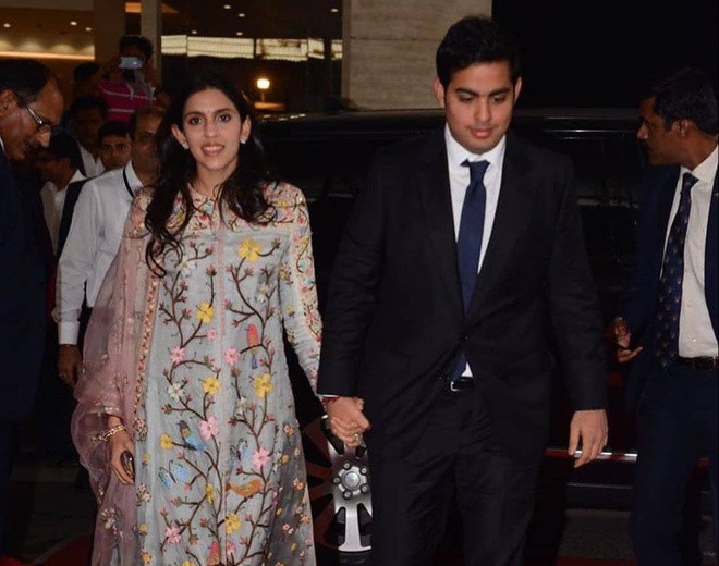 Soi gia the khung cua nang dau gia toc giau nhat chau A-Hinh-4