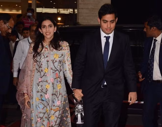 Soi gia the khung cua nang dau gia toc giau nhat chau A-Hinh-4