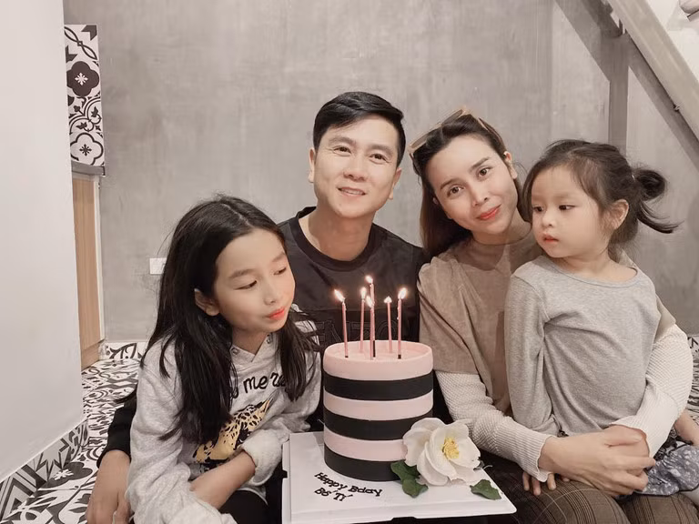 Showbiz Viet con nhieu cap doi ly hon roi tai hop-Hinh-6