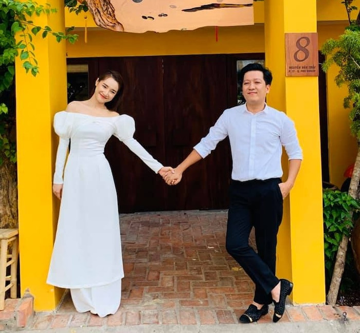 Nhã Phương - Trường Giang nhắng nhít như thuở mới yêu ảnh 14