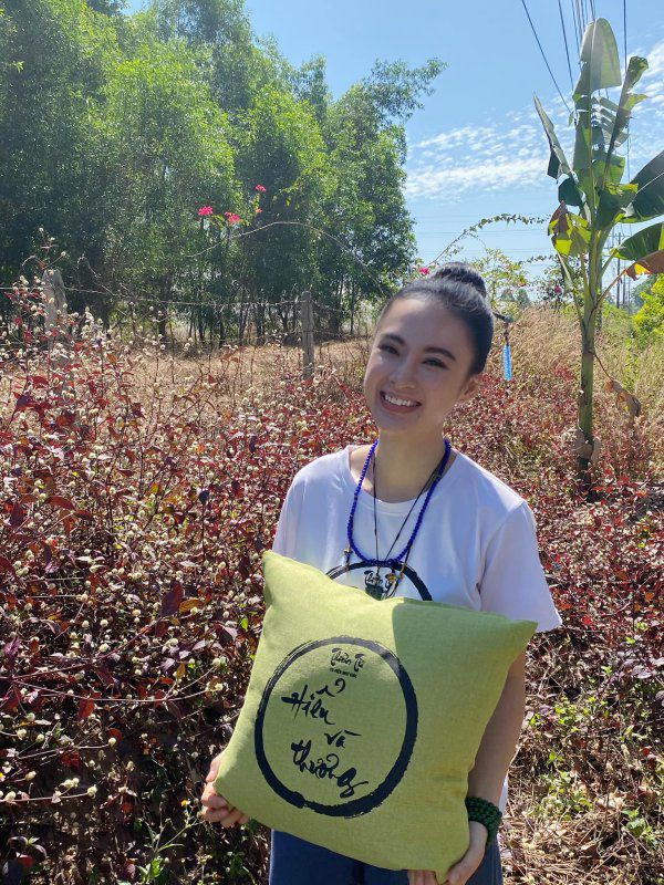 Điểm danh 3 mỹ nhân ăn chay xinh đẹp nhất làng giải trí Việt - Hình 3 Diem danh 3 my nhan an chay xinh dep nhat lang giai tri Viet-Hinh-3