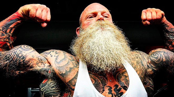 Luc si co bap cuon cuon: U60 khong ai dam cham