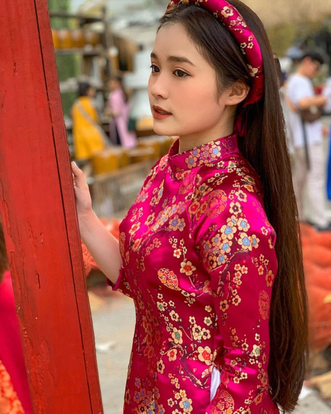 Sao nhi dinh dam - nguoi mat hut, nguoi sinh con o tuoi 20-Hinh-8