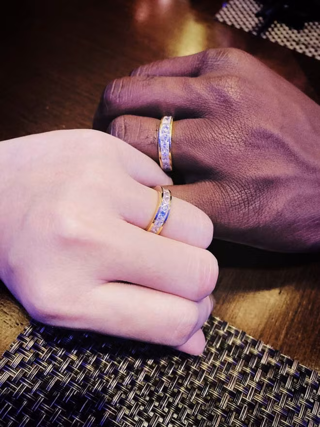 Lay chong chau Phi, tieu thu Ha Noi dep me man khi mac vay cuoi-Hinh-8