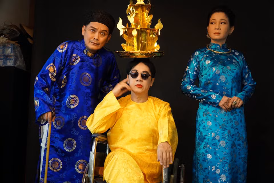 NSUT Huu Chau tuoi 54: Khong vo con, song voi me gia-Hinh-4