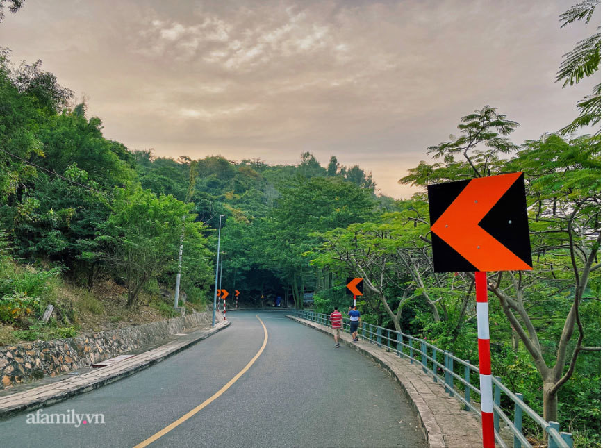 Quan trung ga luoc noi tieng o Vung Tau