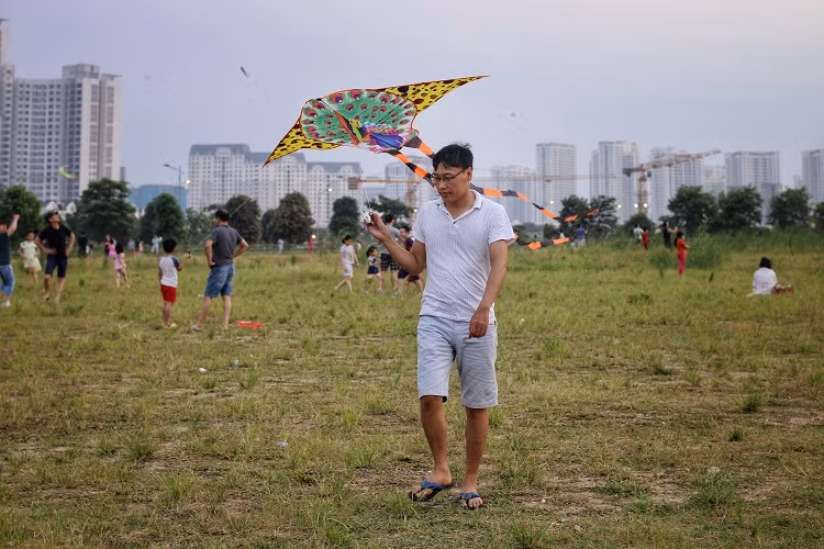 Ban dieu nua buoi chieu, tieu thuong kiem tien du song ca tuan-Hinh-6