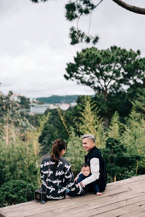 Bui Tien Dung he lo hinh anh cau em trai ruot vao bep-Hinh-7