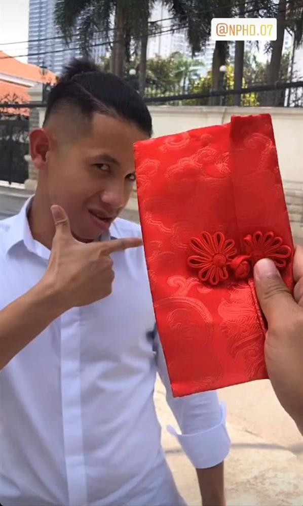 He lo chiec li xi dac biet trong dam cuoi Cong Phuong-Hinh-2