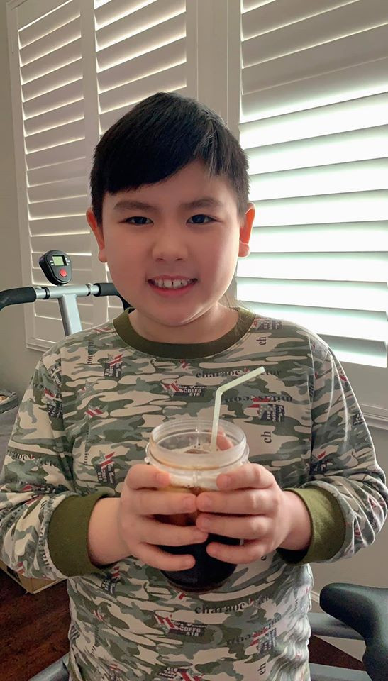 Con trai út Bằng Kiều tình cảm khiến mẹ hứa để lại gia sản Con trai ut Bang Kieu tinh cam khien me hua de lai gia san