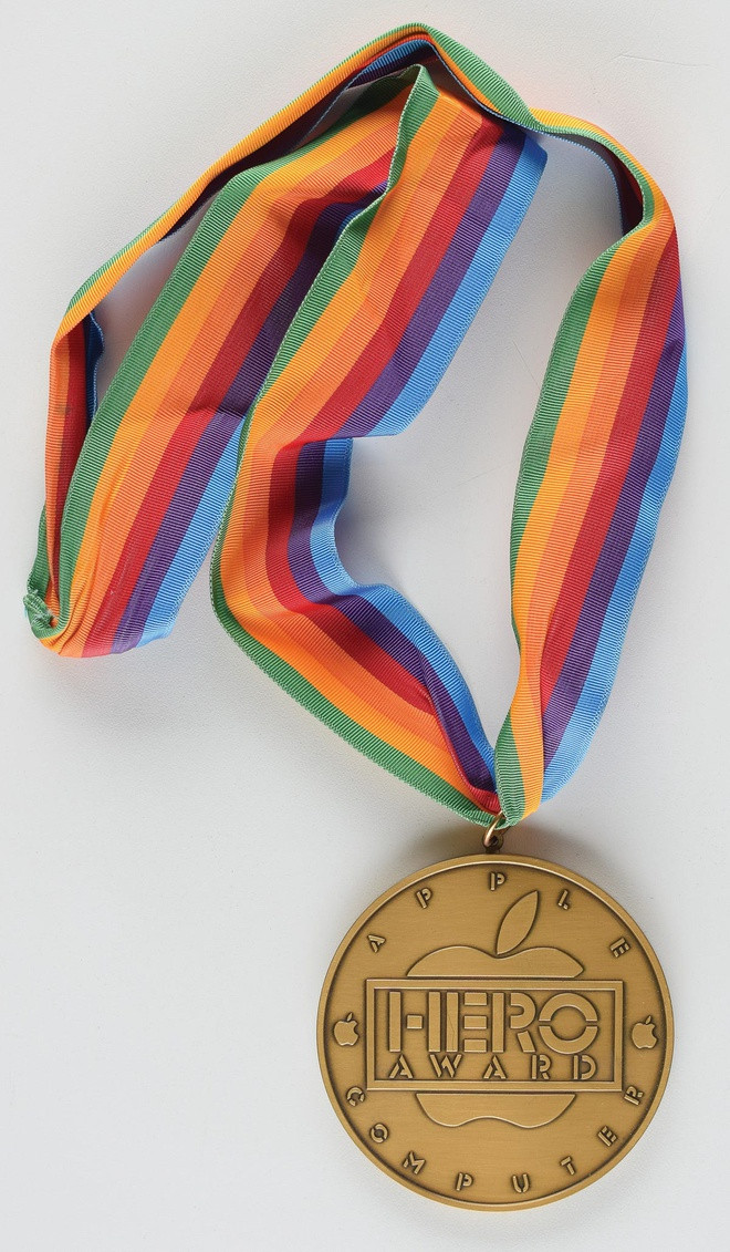 Nhung ky vat bang ca gia tai cua Apple-Hinh-8