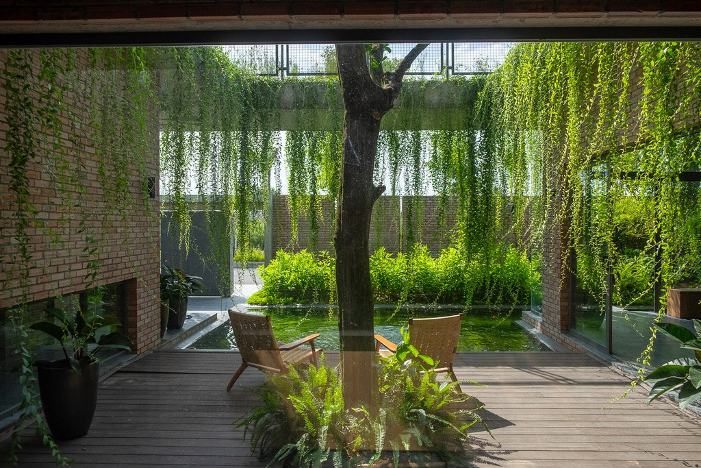 Thông qua công trình này, KTS muốn sử dụng những phương pháp đơn giản, những vật liệu phổ biến của địa phương để tạo nên một không gian sống đầy cảm xúc, gần gũi.