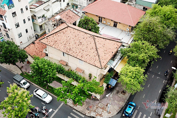 Nhung biet thu co tram tuoi vua duoc TP.HCM phan loai