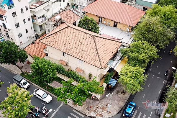 Nhung biet thu co tram tuoi vua duoc TP.HCM phan loai