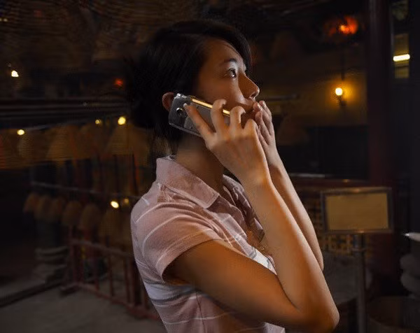 Vua ky don ly hon, hom sau anh bong thong bao cho toi mot tin khung khiep