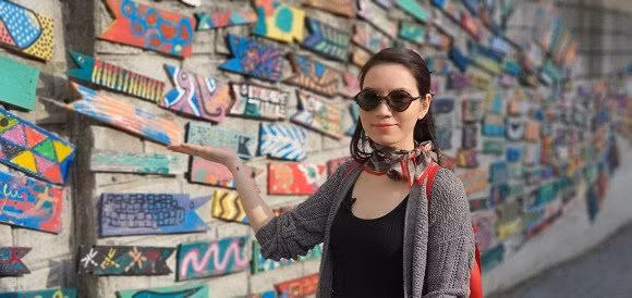 Nhan sac cua ba xa MC Anh Tuan chiem tron spotlight-Hinh-3