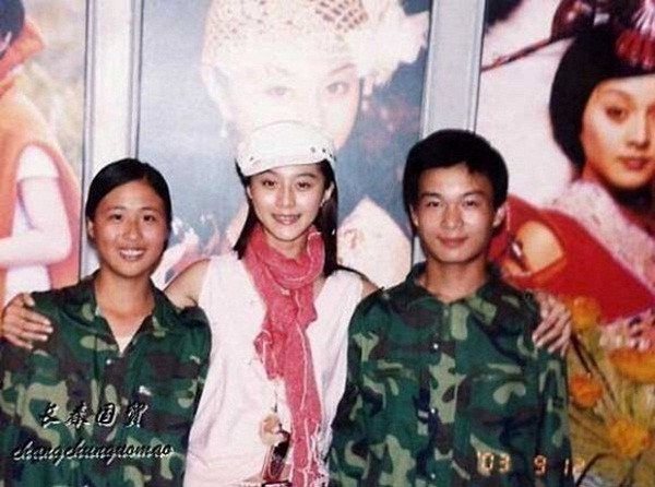 Anh nam 22 tuoi chua tung duoc cong bo cua Pham Bang Bang-Hinh-2