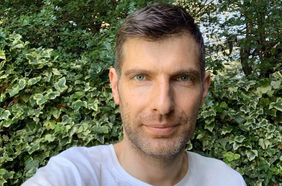 Nguoi dung sau FaceApp tai tieng la ai?