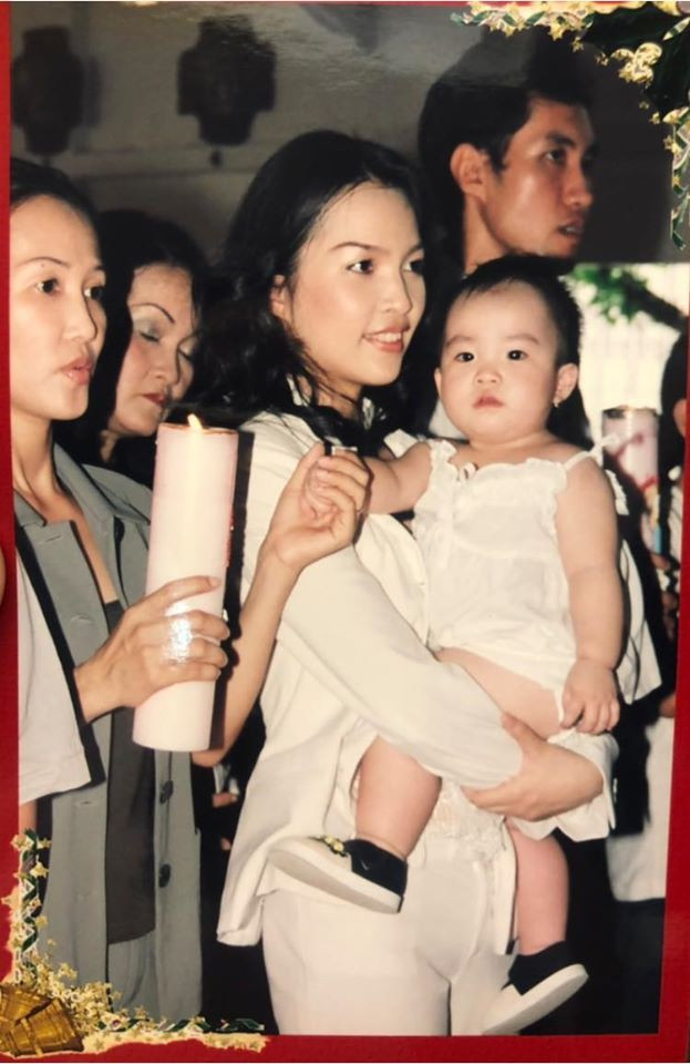 Hien Thuc chia se anh tuoi doi muoi ben con gai nho 1 thang tuoi-Hinh-3