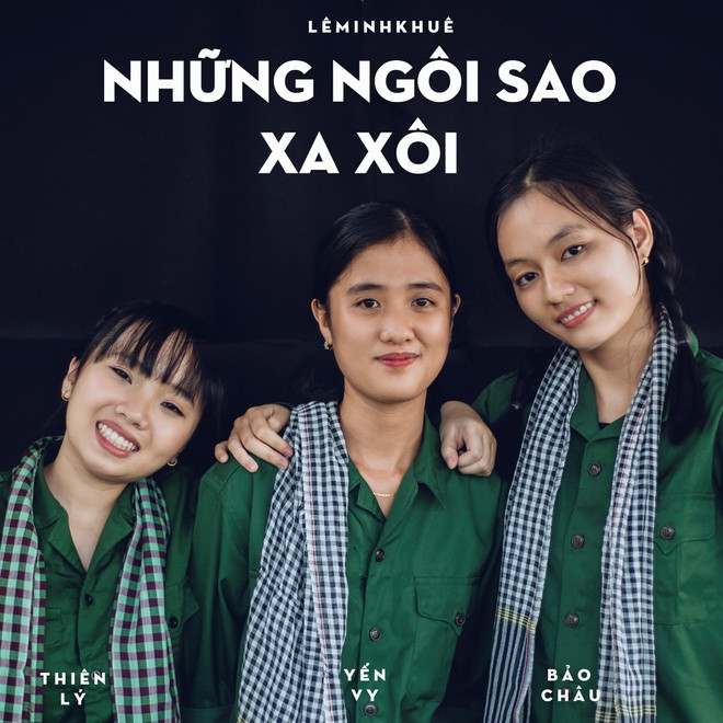 Ky yeu phong cach 'vu tru van hoc' cua lop chuyen Van-Hinh-10