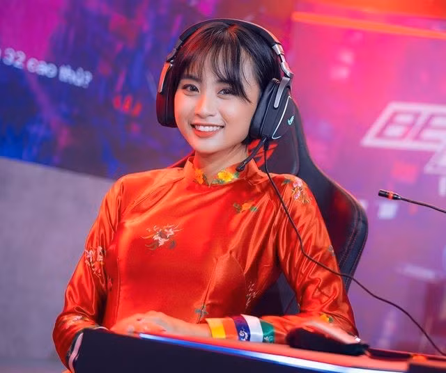 3 nu MC noi tieng trong lang game