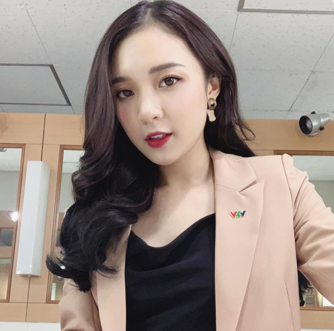 3 nu MC noi tieng trong lang game-Hinh-8