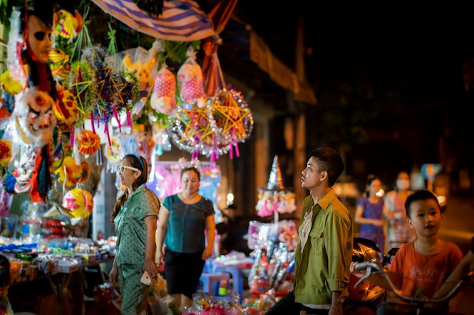 ‘Trung thu nhat dinh ba se ve’ - bo anh cua nhiep anh gia 9x-Hinh-10