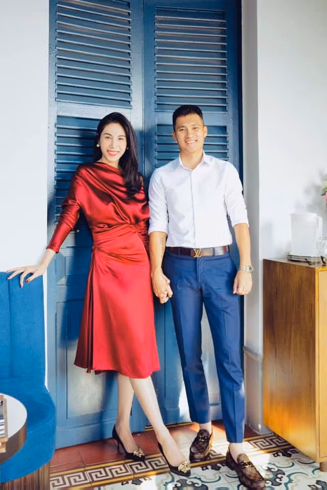 Thuy Tien he lo nguoi xin toi 7 ty dong chua benh-Hinh-3