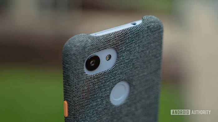 5 cach khac phuc smartphone Android dot nhien bi nong-Hinh-2