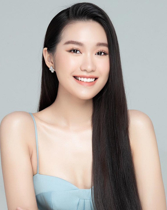 Nu sinh Luat gay chu y khi thi Hoa hau VN 2020-Hinh-2