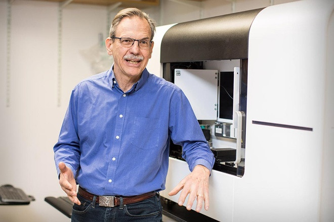 Giao su Harvard tro thanh ty phu-Hinh-6