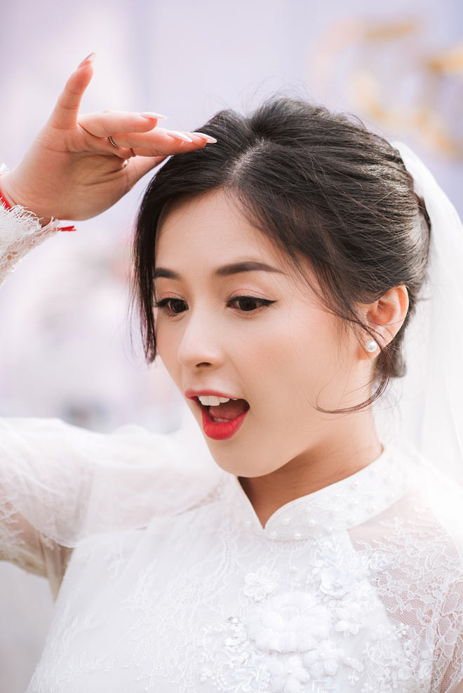 Hot girl dan toc Tay dien ao cuoi xinh lung linh-Hinh-10