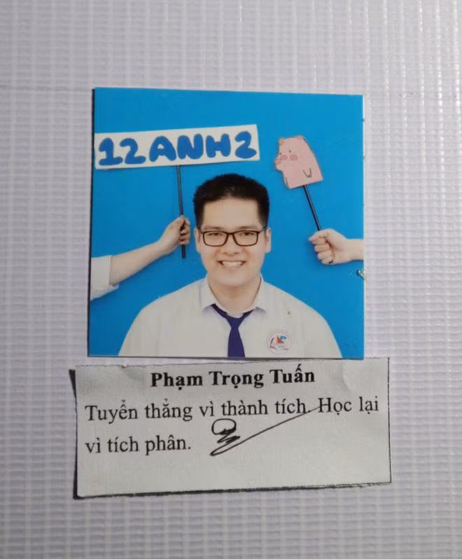 Bo anh ki yeu khong dung hang cua hoc sinh chuyen Ha Long-Hinh-9