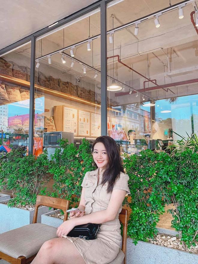 Vi hon the xinh nhu hot girl cua cau thu Xuan Manh-Hinh-6