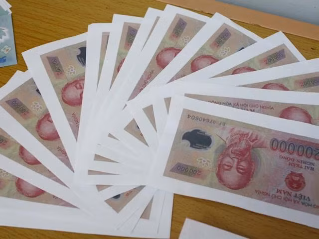 Gia mao thuong hieu ngan hang ho tro nguoi ngheo lua dao tinh vi-Hinh-4