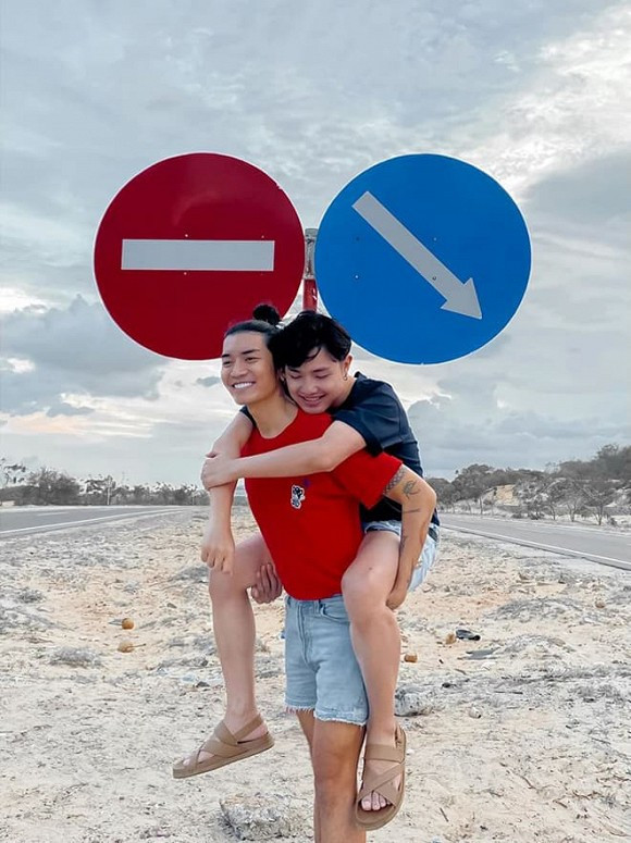 BB Trần “dằn mặt” người yêu cũ khi bị hỏi chơi bê đê chưa - Hình 4 BB Tran “dan mat” nguoi yeu cu khi bi hoi choi be de chua-Hinh-4