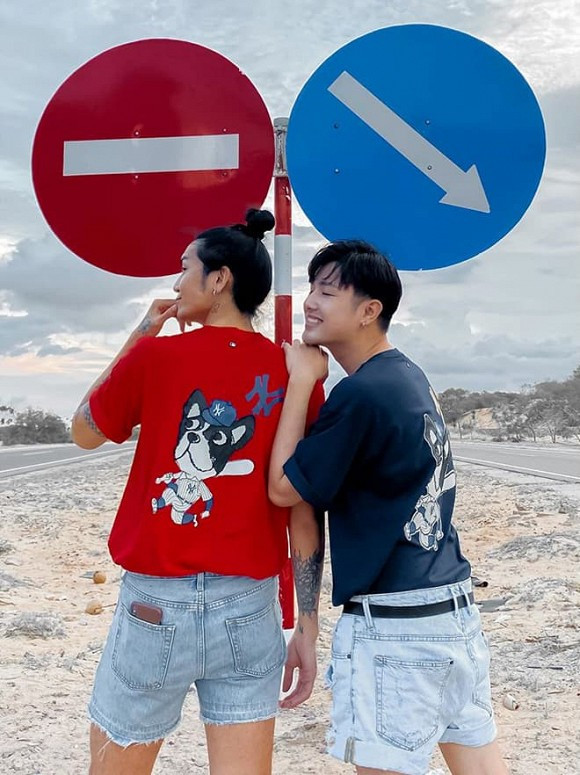 BB Trần “dằn mặt” người yêu cũ khi bị hỏi chơi bê đê chưa - Hình 2 BB Tran “dan mat” nguoi yeu cu khi bi hoi choi be de chua-Hinh-2