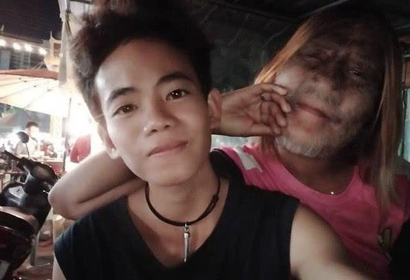 Co gai nguoi soi da huy hon, khoe ban trai moi day ngot ngao-Hinh-3