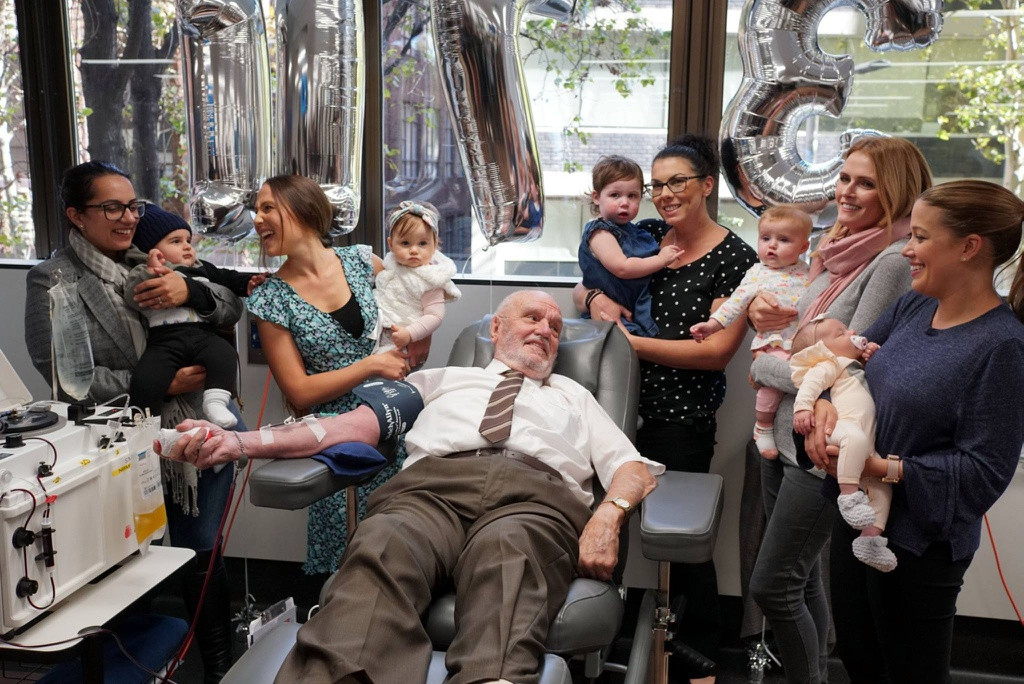 43 nguoi tren the gioi mang dong mau quy hon vang-Hinh-2