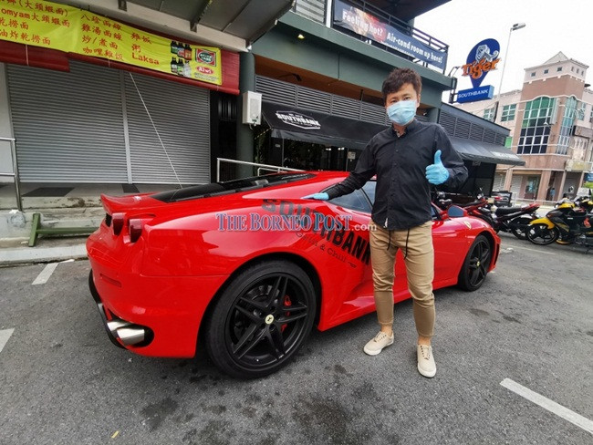 Lỗ nặng vì COVID-19, nhà hàng dùng xe sang Ferrari F430 giao hàng - Hình 8 Lo nang vi COVID-19, nha hang dung xe sang Ferrari F430 giao hang-Hinh-8