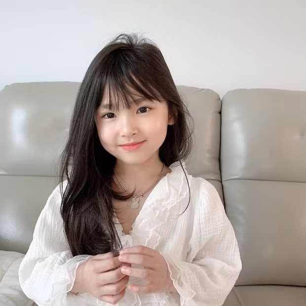 Co be xinh xan phoi do thi den nguoi lon cung phai hoc hoi